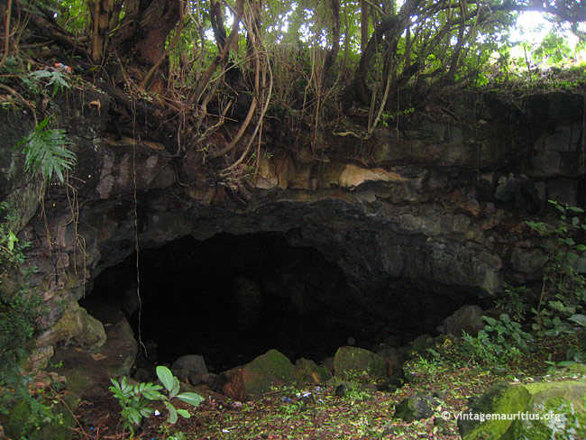 Caves-La-Caverne-Vacoas-Mauritius