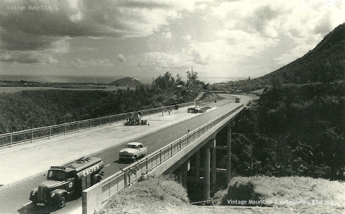 Construction of Motorway at Coleville Bridge - Montagne Ory - Mauritius - 1962