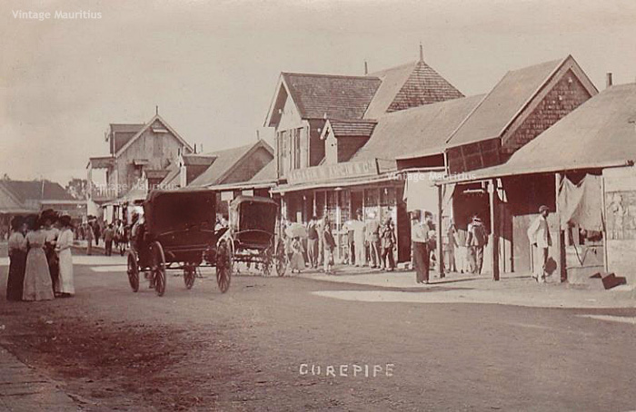 Curepipe - Royal Road - early 1900s