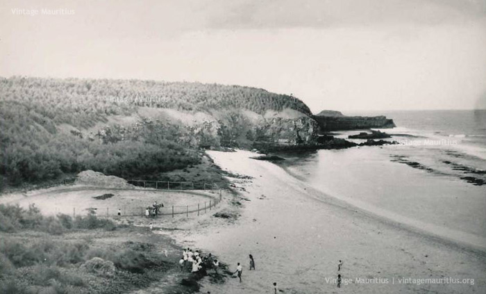 Gris Gris Beach - Mauritius - 1950s - With Horse Track