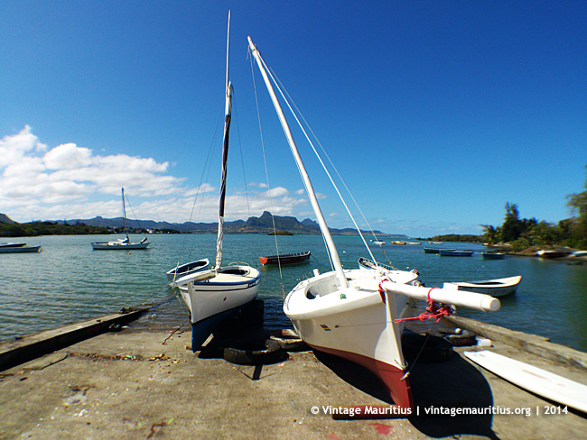 Pointe D'Esny / Pointe Jerome - Mauritius 2013 - Pirogues & Fishermen
