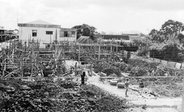 Curepipe - Royal Road and the Merven Building - 1960s - Vintage Mauritius