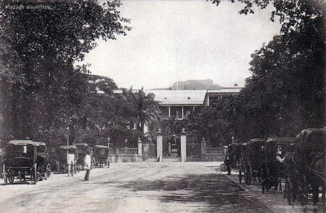 Port Louis - Place D'Armes and the Government House - early 1900s ...